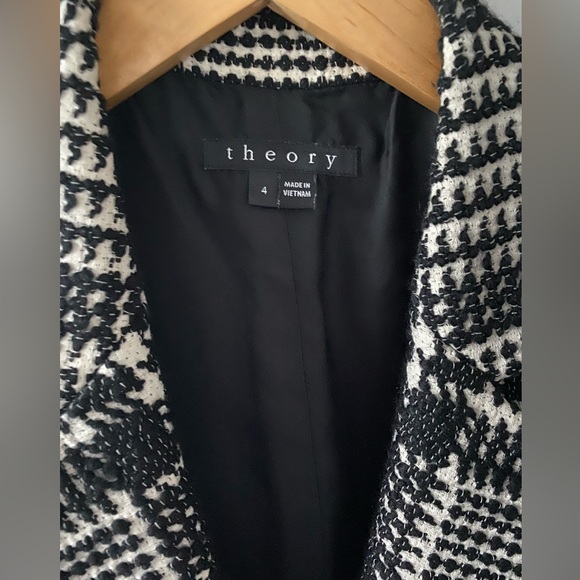 Theory wool blend plaid west - Picture 4 of 12